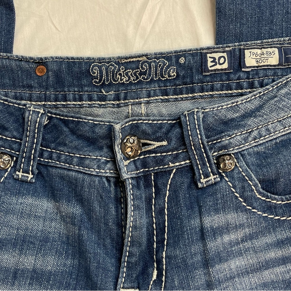 Miss Me Women's Straight Leg Bootcut Blue Jeans - Picture 6 of 10